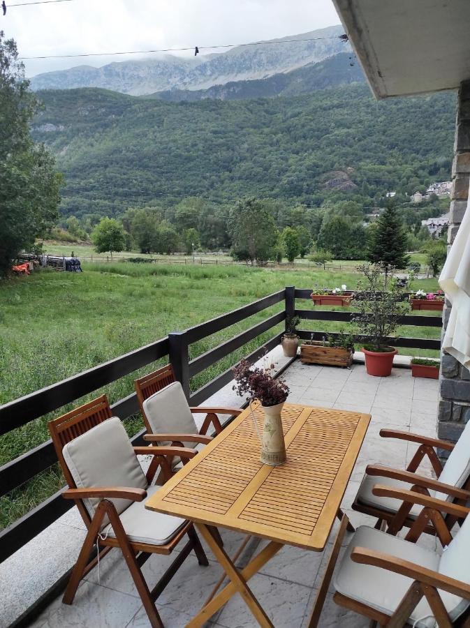 L'Artiga Appartement Sesué Buitenkant foto